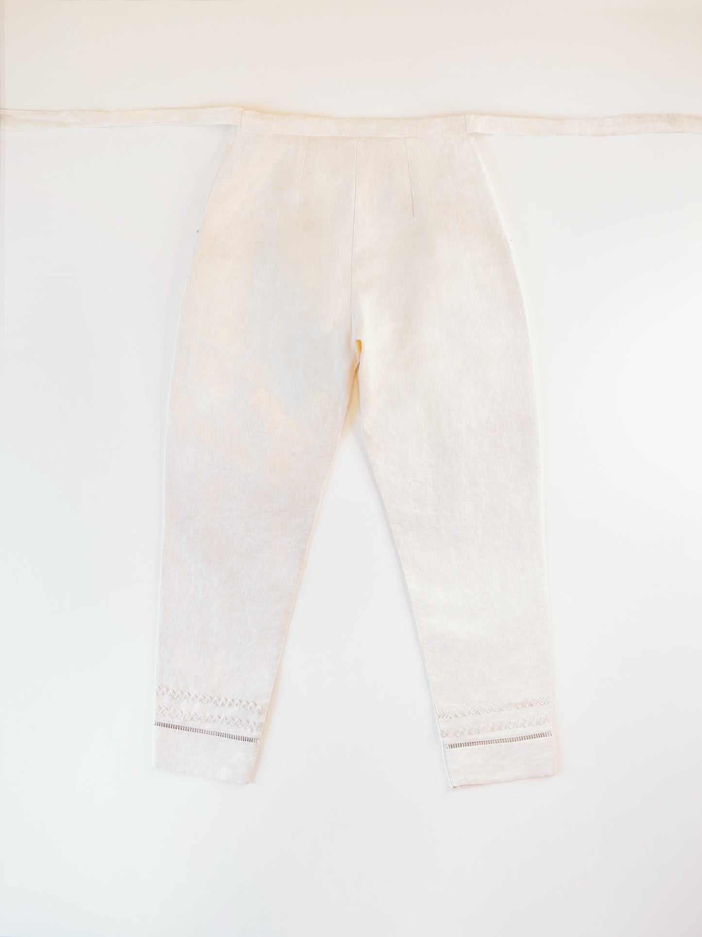 PANTALON PAILLET - BEIGE BRODÉE